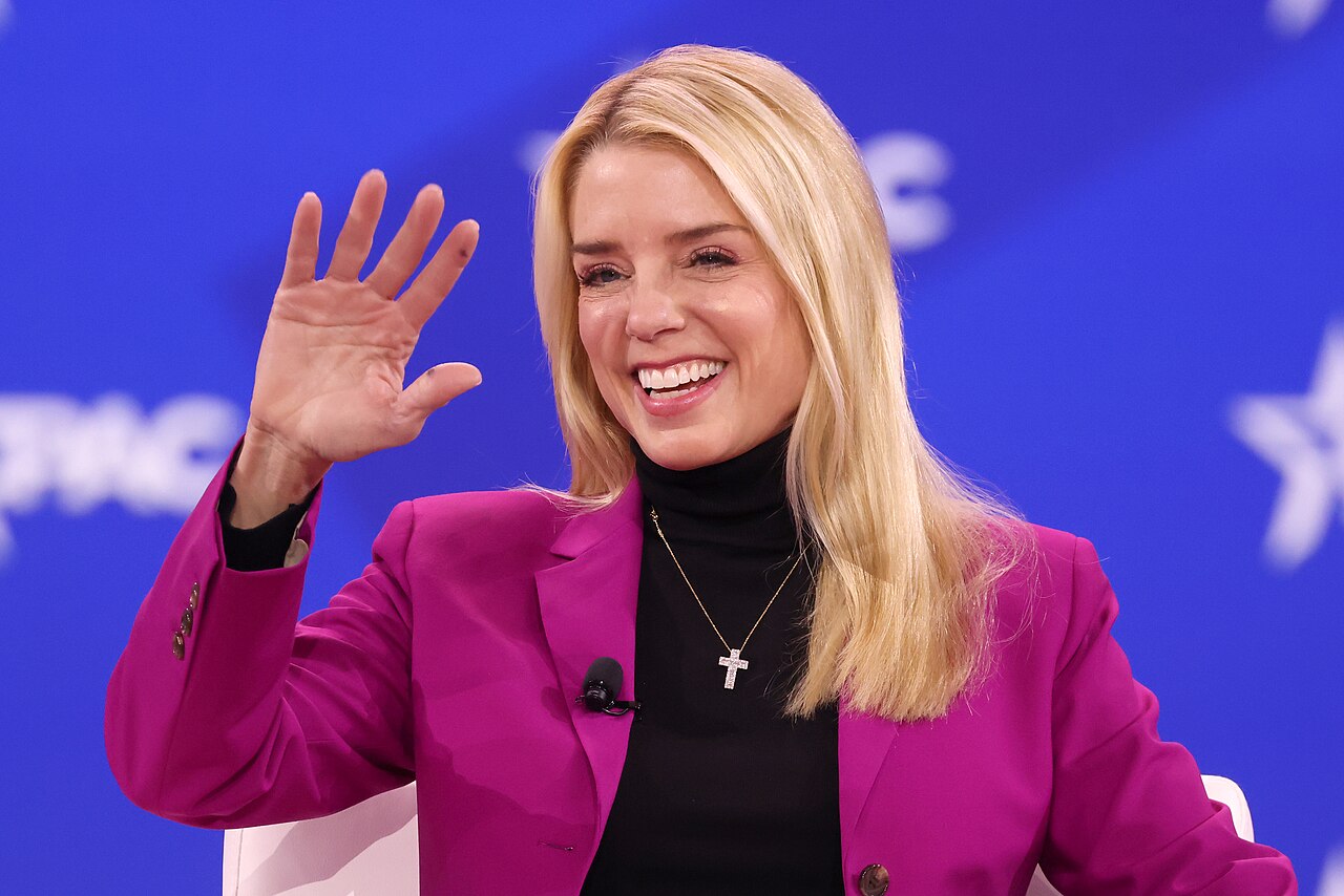 Trump fires Attorney General Pam Bondi