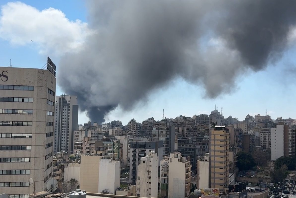 Iran blocks Hormuz as Israeli bombing kills hundreds in Lebanon