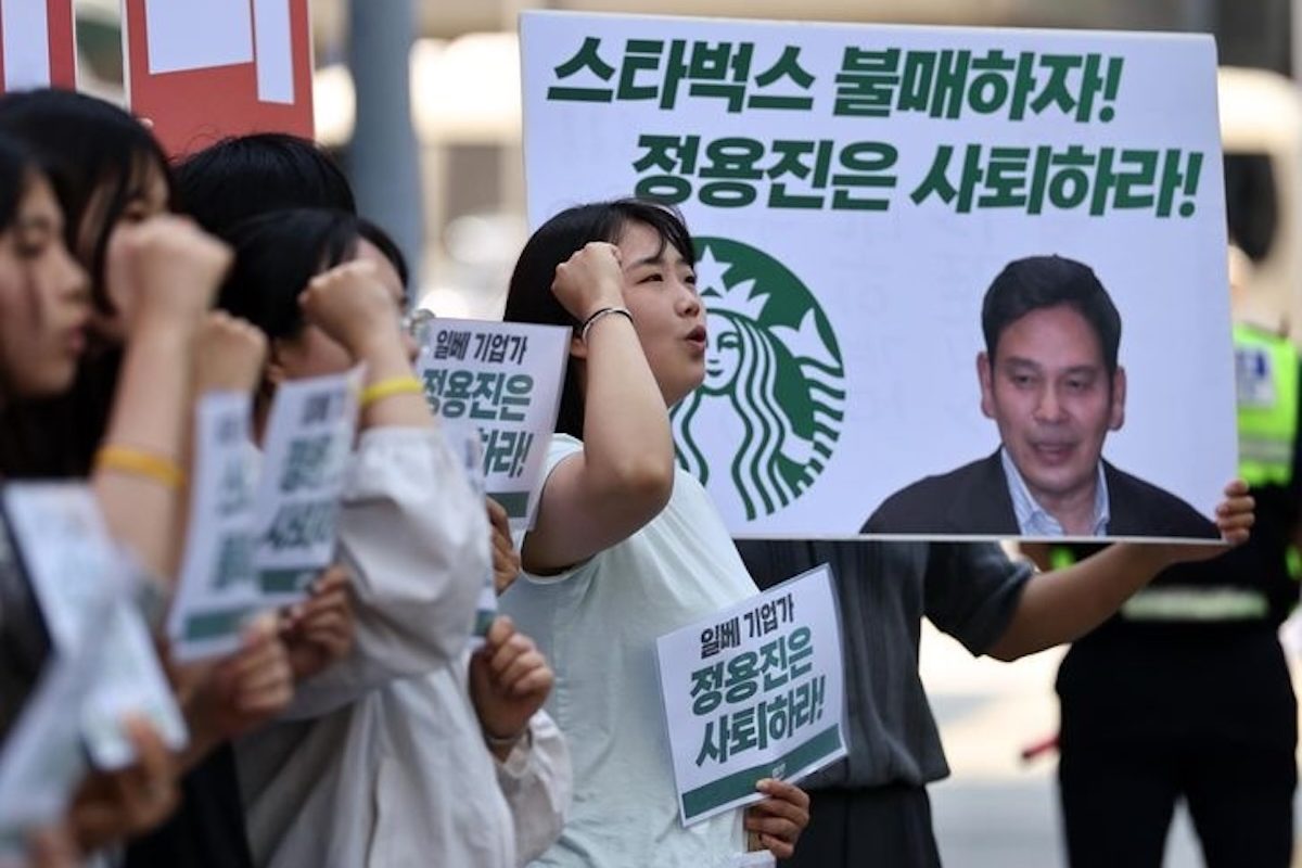 Starbucks Korea Terjebak Kontroversi 'Tank Day' — Pelajaran Risiko Pemasaran Global