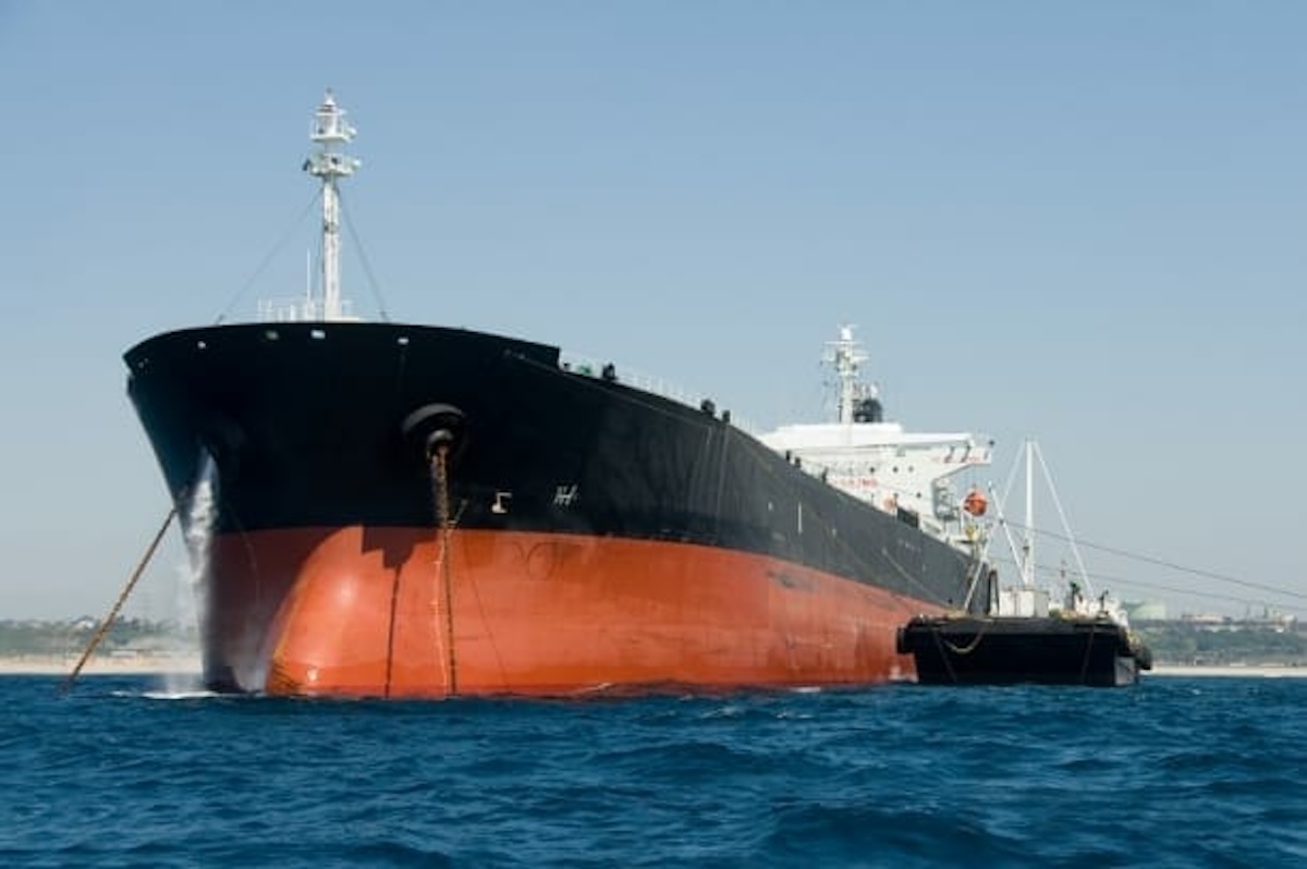 IEA Peringatkan Cadangan Minyak Global Hanya Tersisa Mingguan