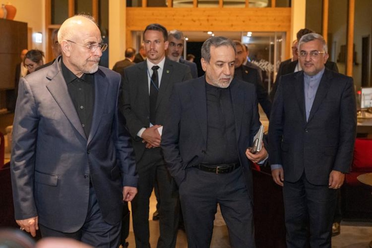Iranian foreign minister declares ‘major progress’ in peace talks