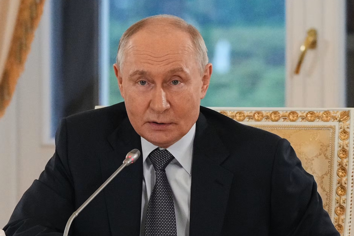 Perang Ukraina Bisa Picu Pergantian Rezim Rusia – Implikasi Global