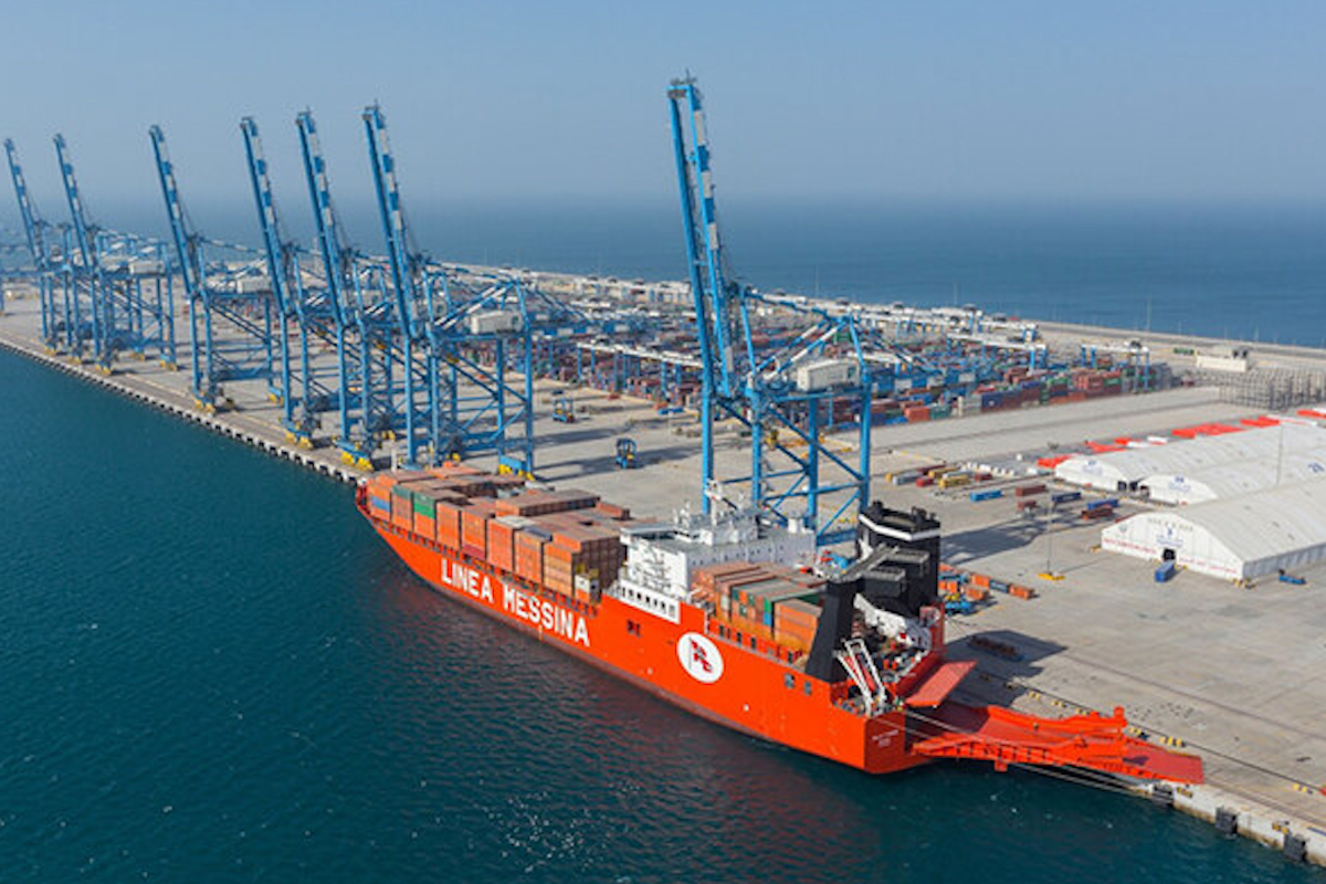 Gwadar Mandek 19 Tahun, Lonjakan April karena Hormuz